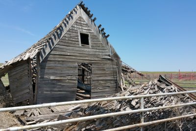 The REAL Farmhouse Tables
